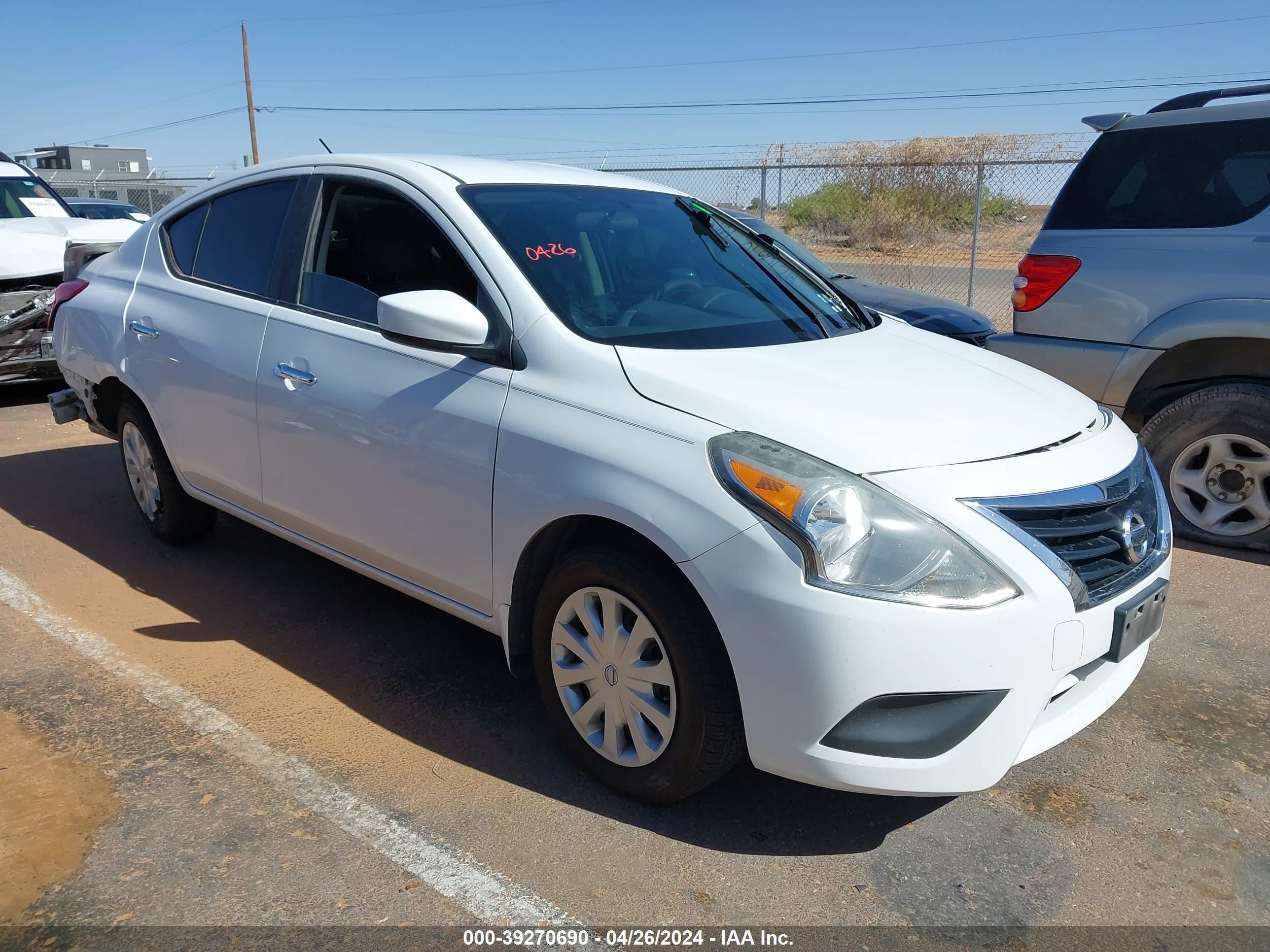 NISSAN VERSA 2016 3n1cn7ap0gl910847