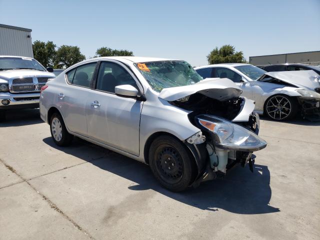 NISSAN VERSA S 2018 3n1cn7ap0jk401919