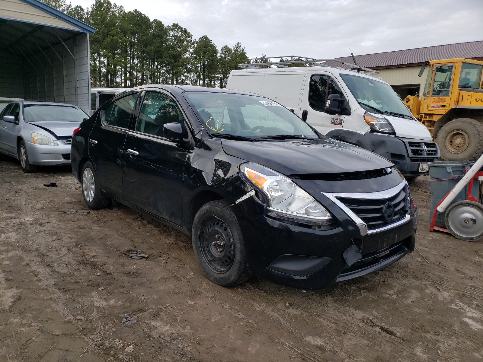 NISSAN VERSA S 2018 3n1cn7ap0jl815051