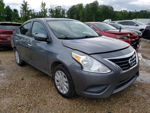 NISSAN VERSA S 2018 3n1cn7ap0jl818127