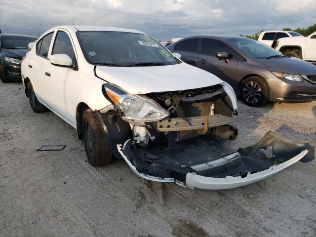 NISSAN VERSA S 2018 3n1cn7ap0jl829709