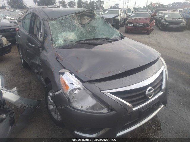 NISSAN VERSA SEDAN 2018 3n1cn7ap0jl843271