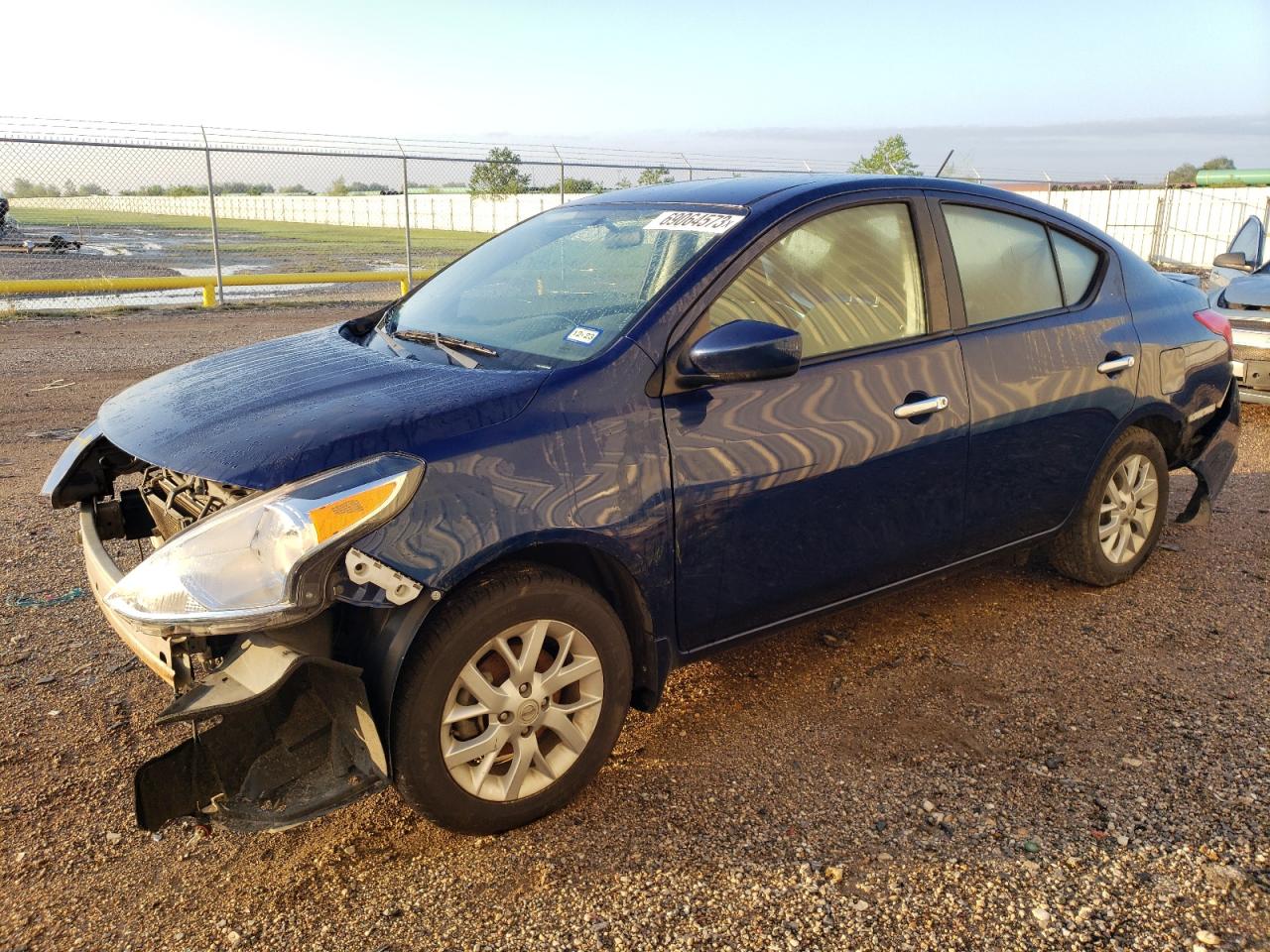 NISSAN VERSA 2018 3n1cn7ap0jl844923