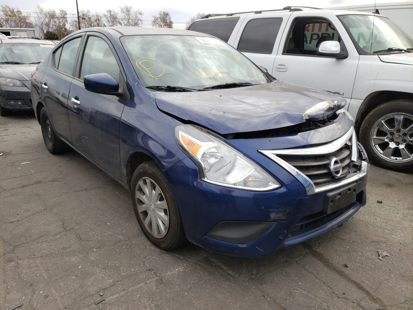 NISSAN VERSA S 2018 3n1cn7ap0jl855565