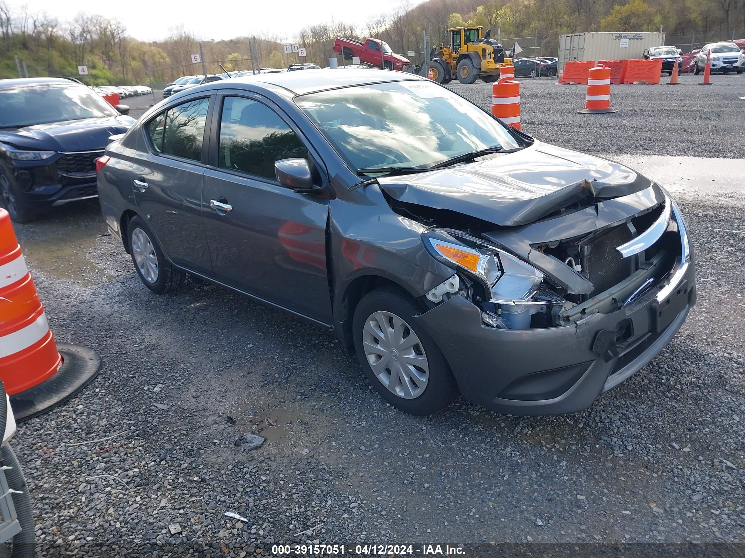 NISSAN VERSA 2018 3n1cn7ap0jl859342