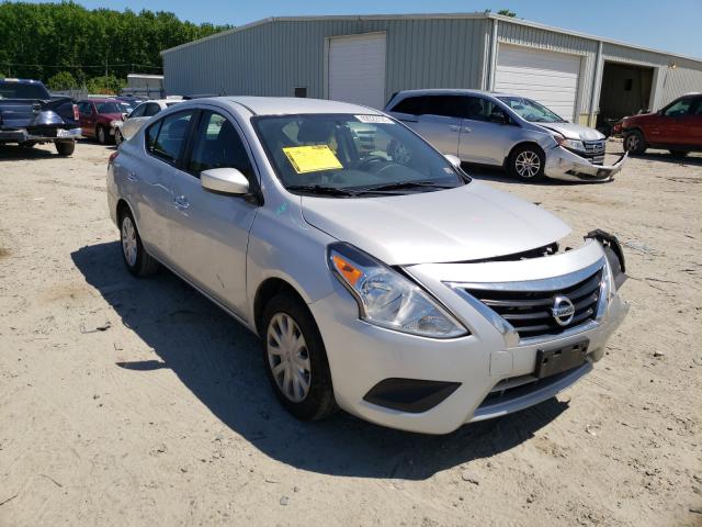 NISSAN VERSA S 2018 3n1cn7ap0jl875735