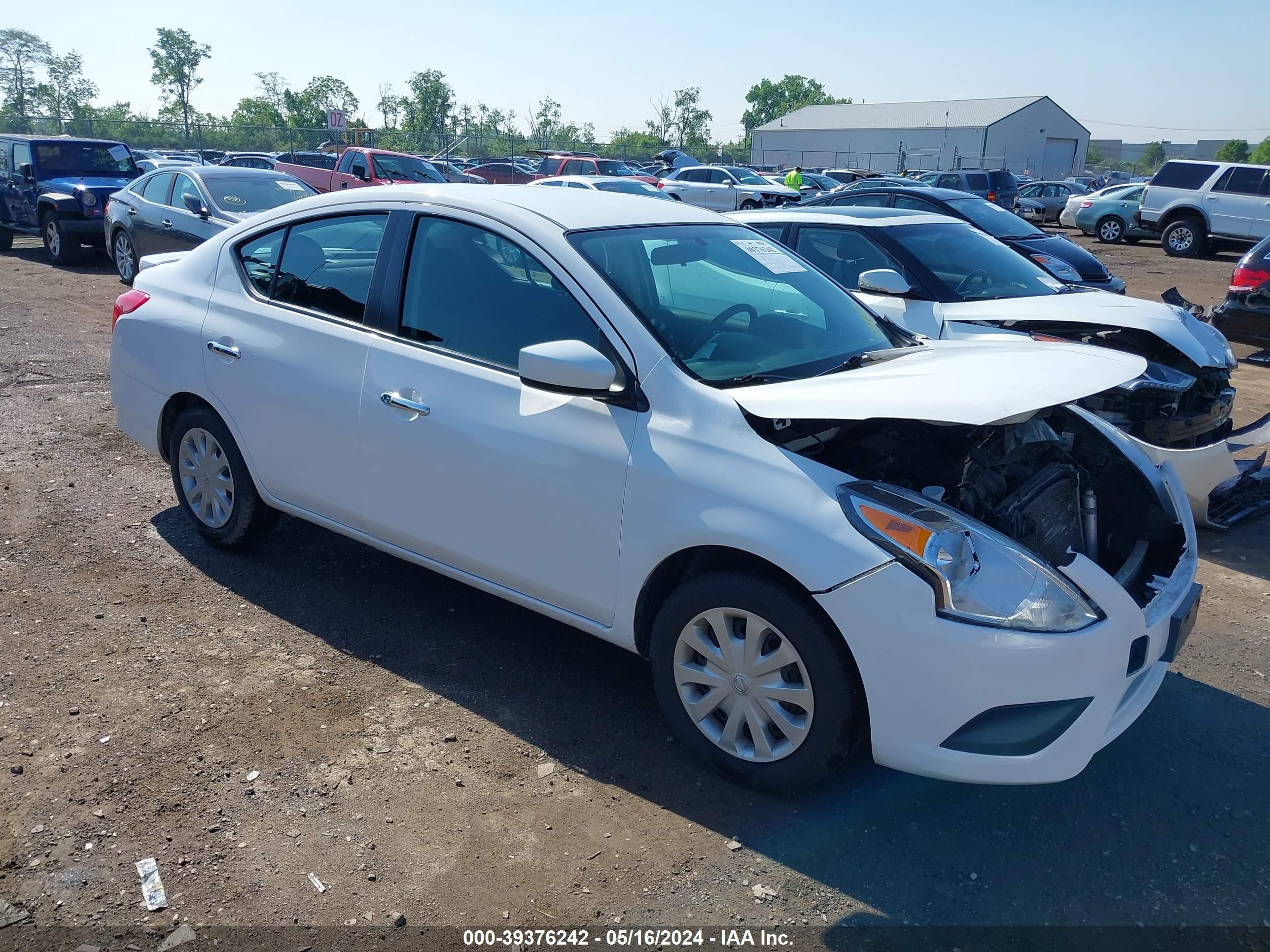 NISSAN VERSA 2019 3n1cn7ap0kl834085