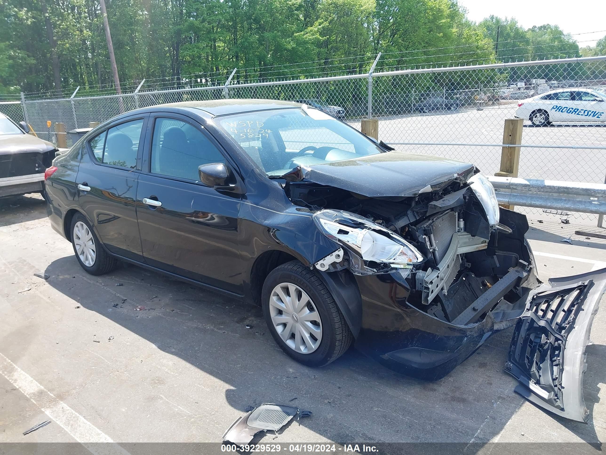 NISSAN VERSA 2019 3n1cn7ap0kl845829