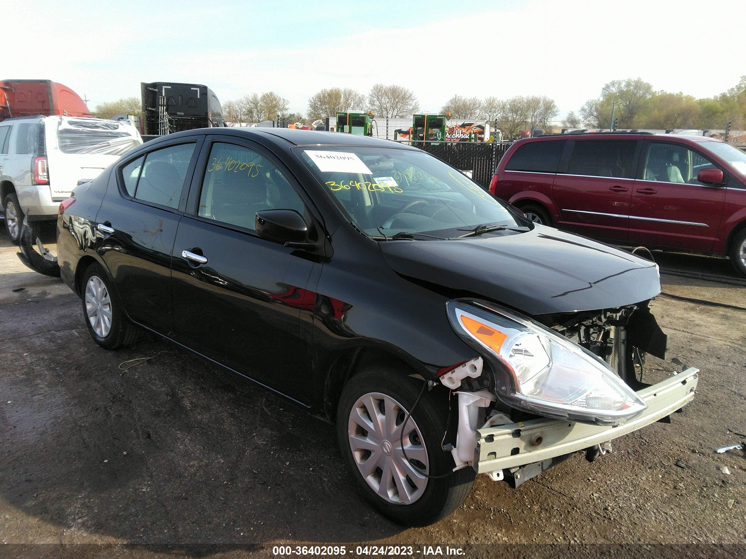 NISSAN VERSA 2019 3n1cn7ap0kl847127