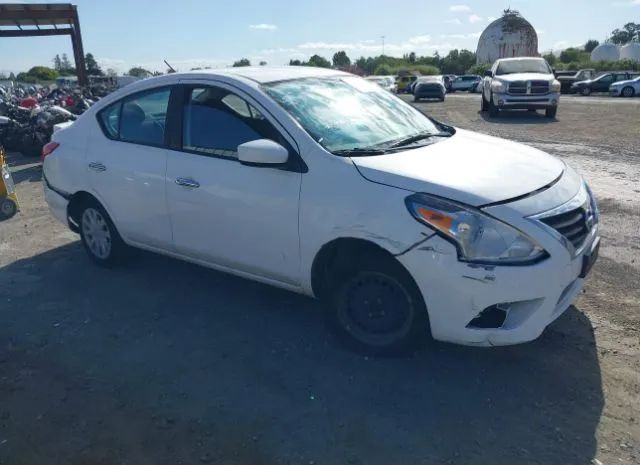 NISSAN VERSA 2019 3n1cn7ap0kl860394