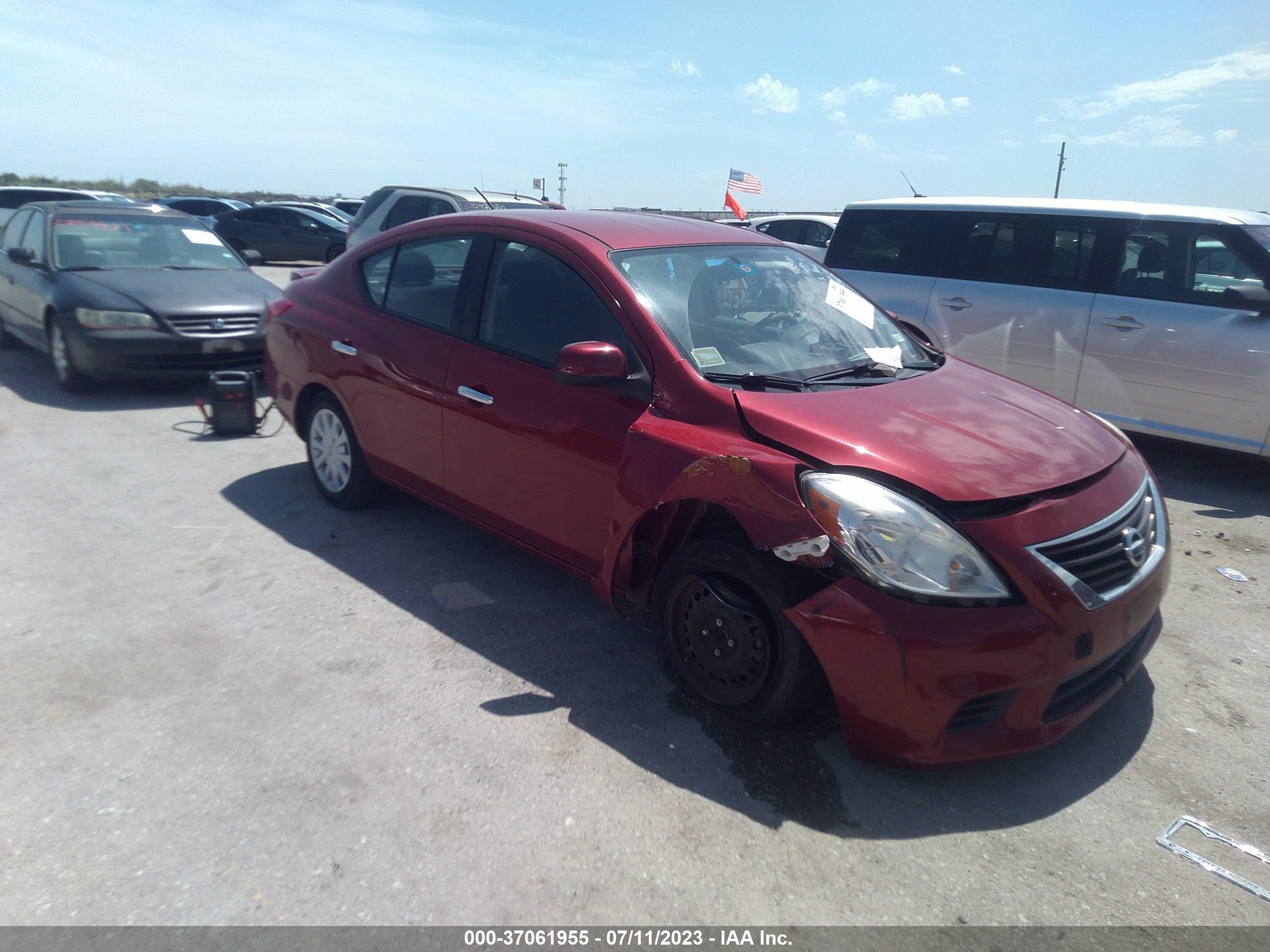 NISSAN VERSA 2014 3n1cn7ap1el871585