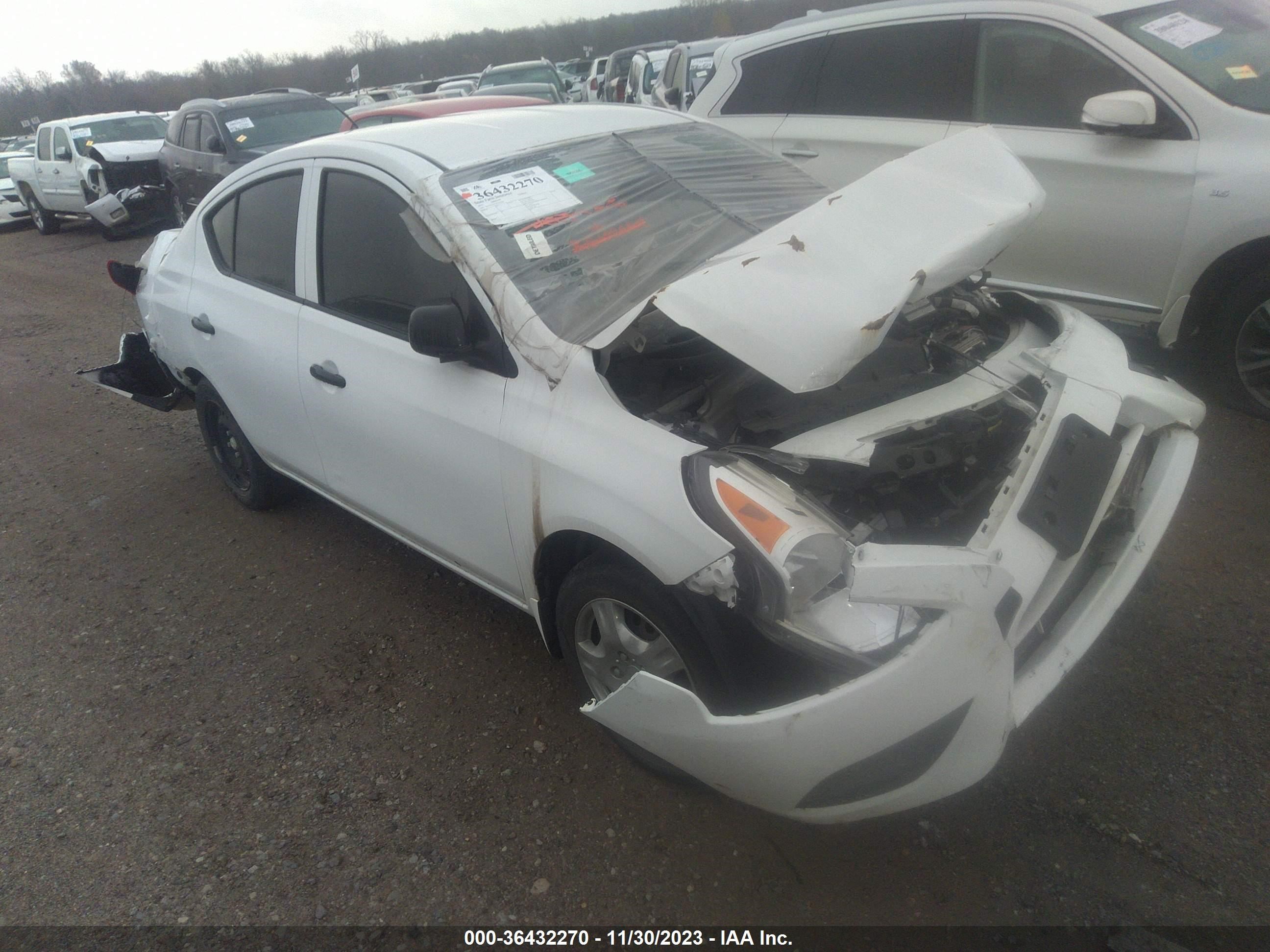 NISSAN VERSA 2015 3n1cn7ap1fl922181