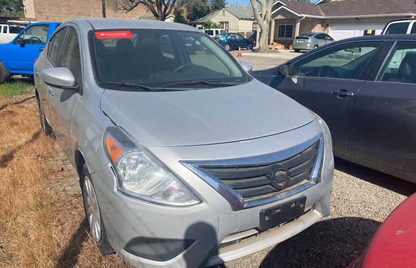 NISSAN VERSA S 2016 3n1cn7ap1gl822471