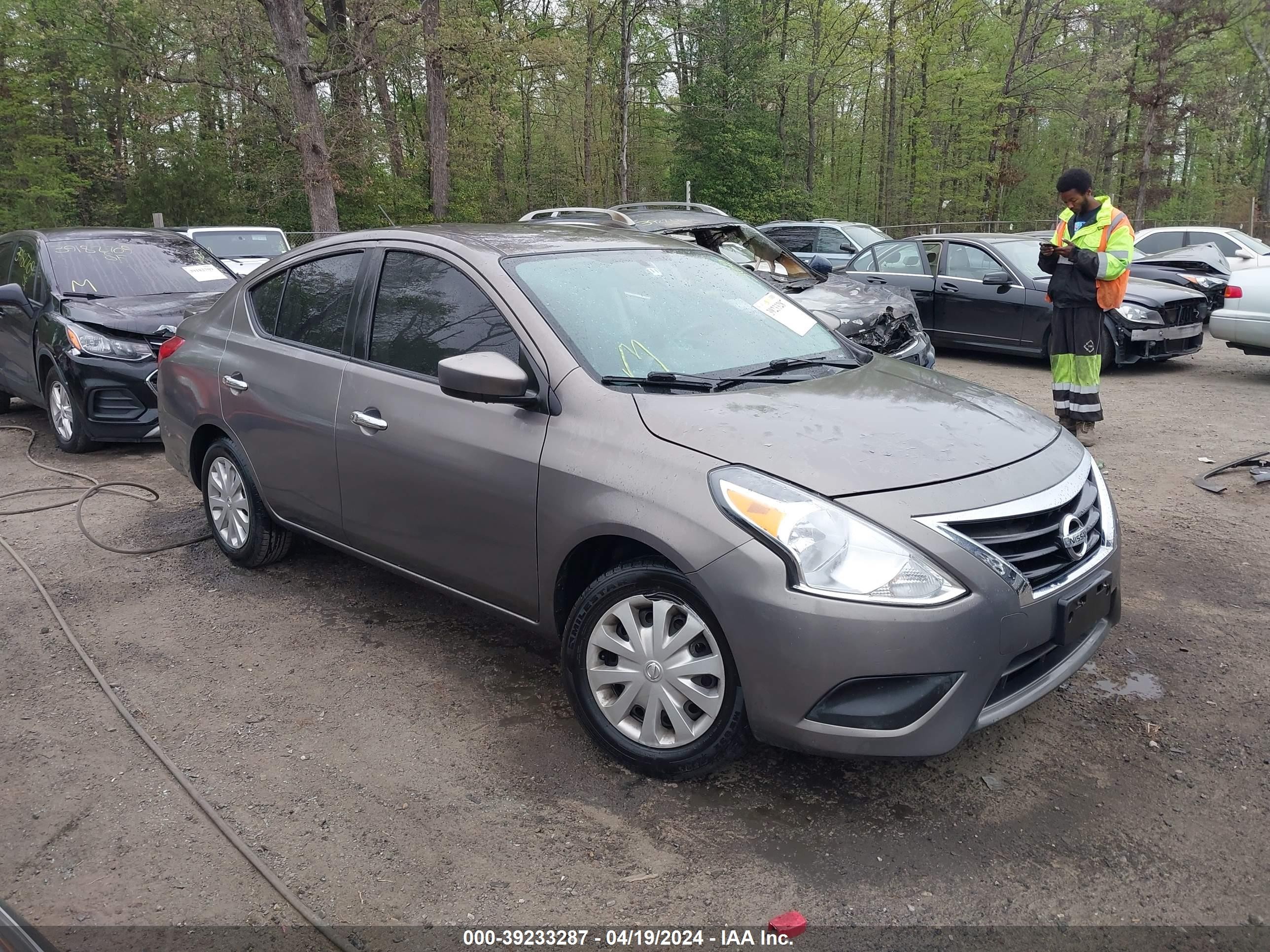 NISSAN VERSA 2017 3n1cn7ap1hk425382