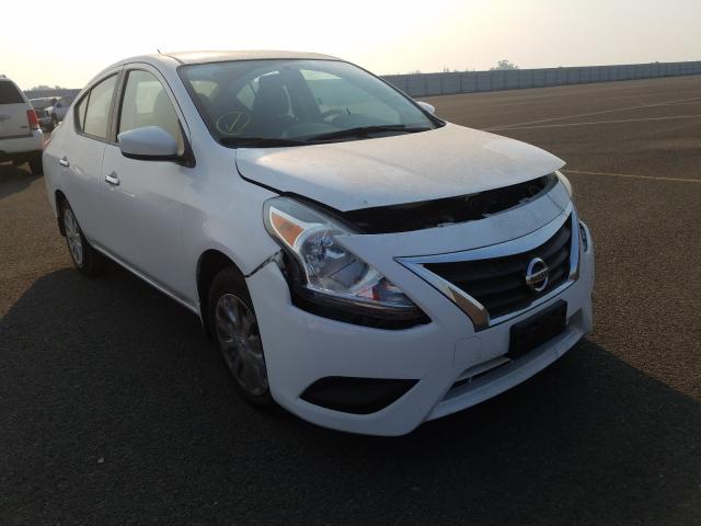 NISSAN VERSA S 2017 3n1cn7ap1hl824111