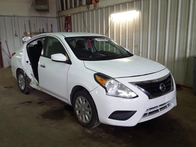 NISSAN VERSA S 2018 3n1cn7ap1jk405932