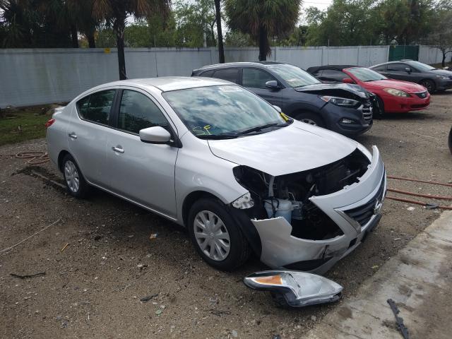 NISSAN VERSA S 2018 3n1cn7ap1jk410127