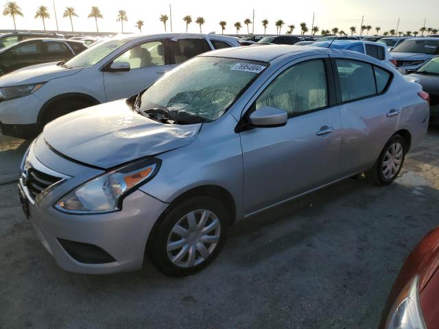 NISSAN VERSA S 2018 3n1cn7ap1jk437456