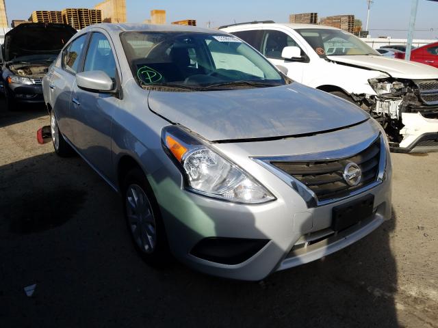 NISSAN VERSA S 2018 3n1cn7ap1jk438560