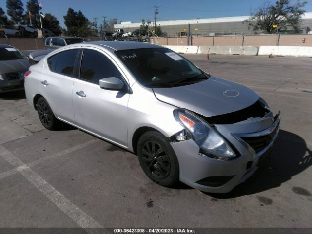 NISSAN VERSA 2018 3n1cn7ap1jk439675