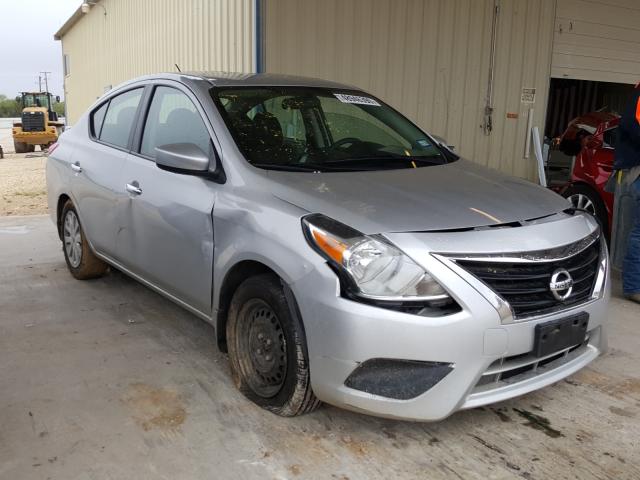 NISSAN VERSA S 2018 3n1cn7ap1jl800915