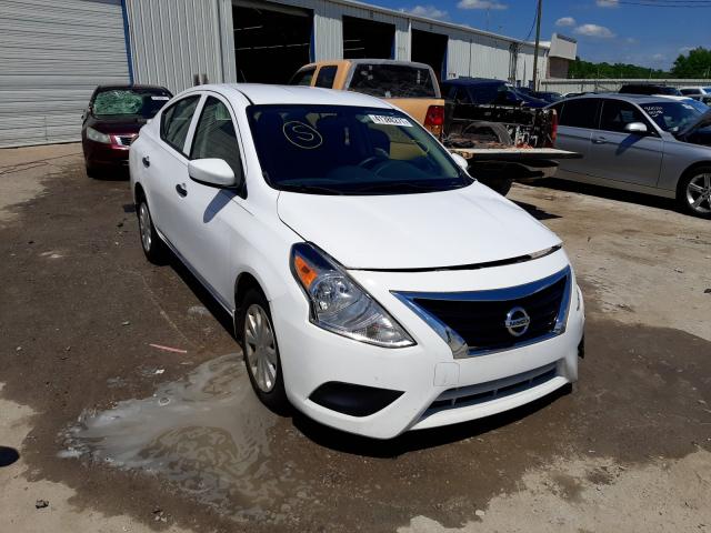 NISSAN VERSA S 2018 3n1cn7ap1jl803037