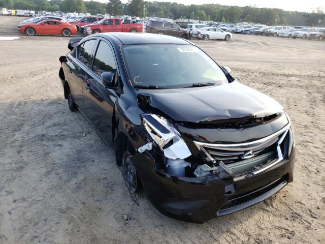 NISSAN VERSA S 2018 3n1cn7ap1jl830674