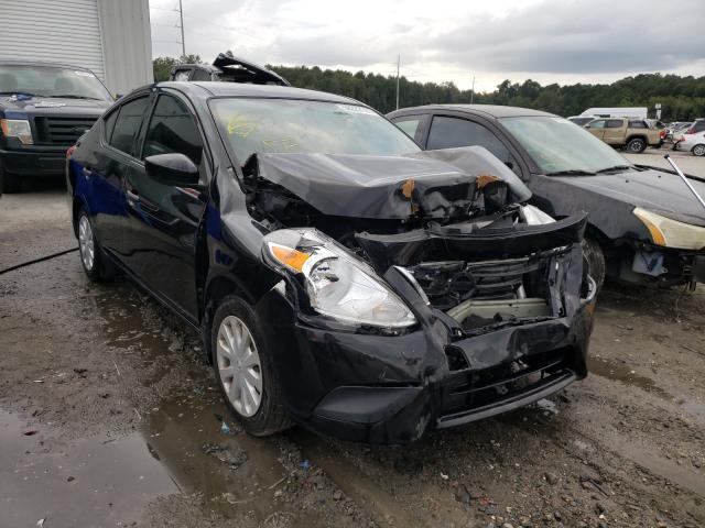 NISSAN VERSA S 2018 3n1cn7ap1jl838578