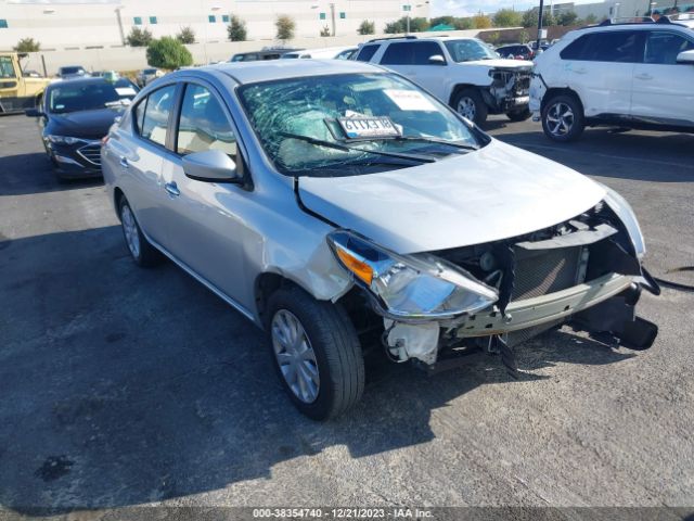 NISSAN VERSA 2018 3n1cn7ap1jl844512