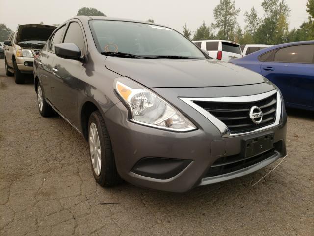 NISSAN VERSA S 2018 3n1cn7ap1jl859429