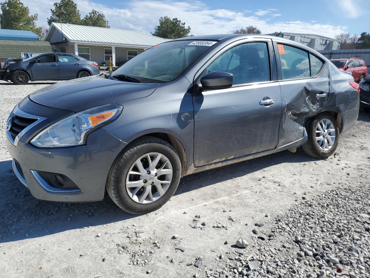 NISSAN VERSA 2018 3n1cn7ap1jl859835