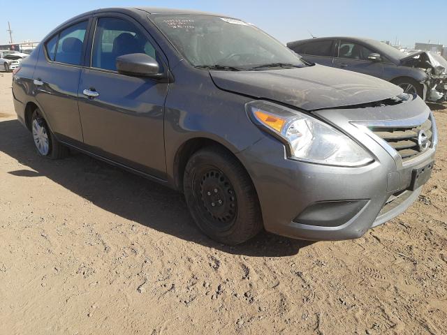 NISSAN VERSA S 2018 3n1cn7ap1jl877395