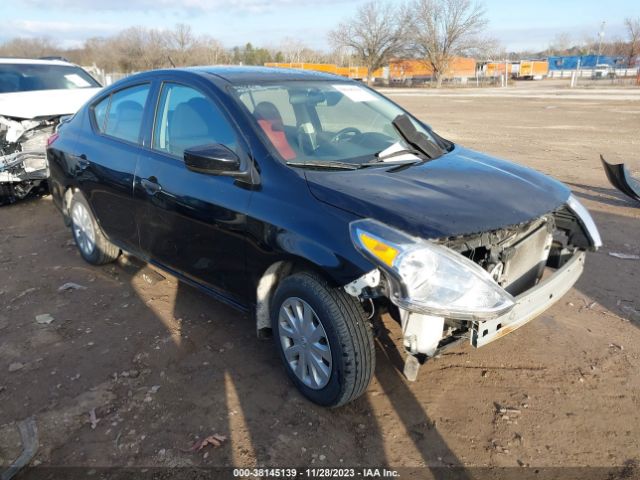 NISSAN VERSA 2019 3n1cn7ap1kl819384