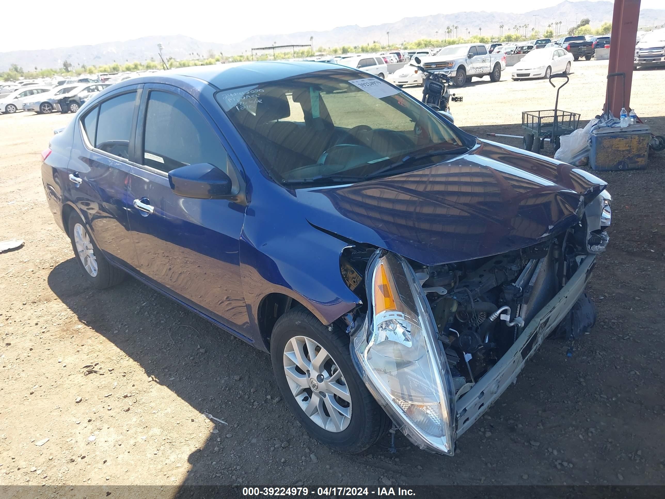 NISSAN VERSA 2019 3n1cn7ap1kl821216