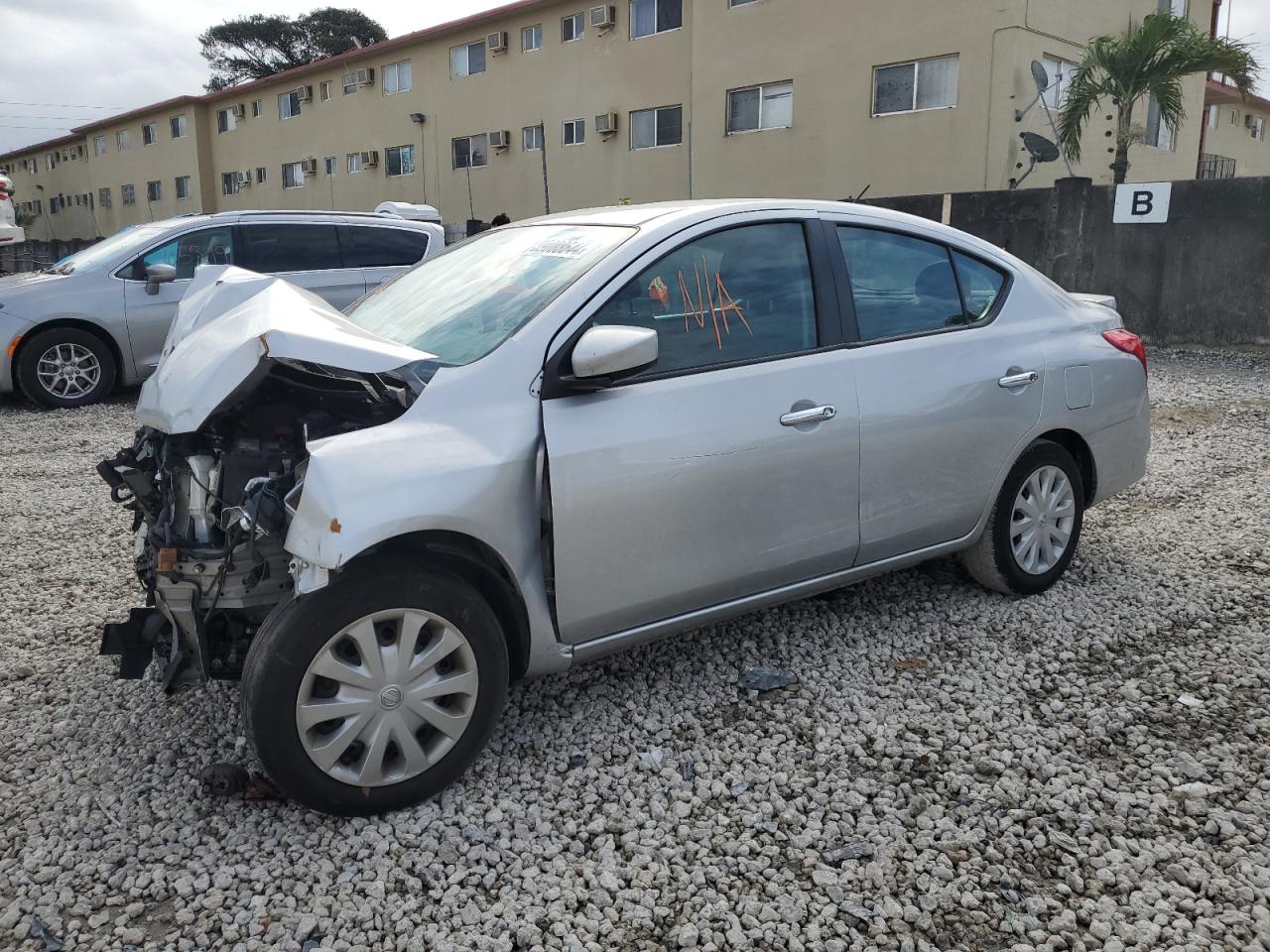 NISSAN VERSA 2019 3n1cn7ap1kl825346