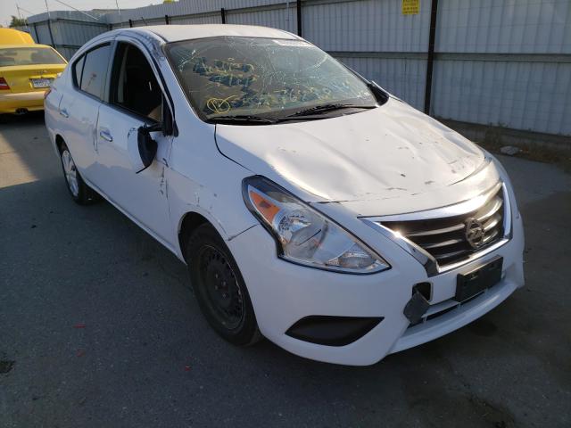 NISSAN VERSA S 2019 3n1cn7ap1kl840428