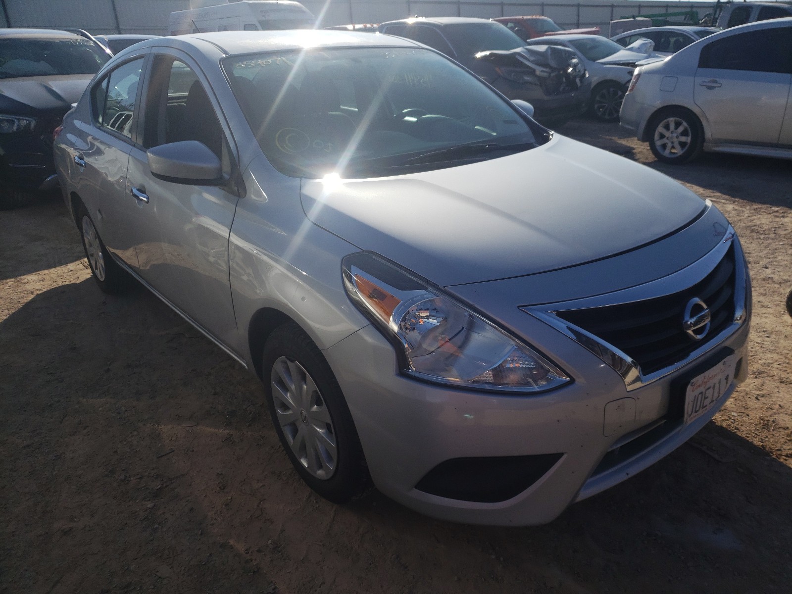 NISSAN VERSA S 2019 3n1cn7ap1kl854071