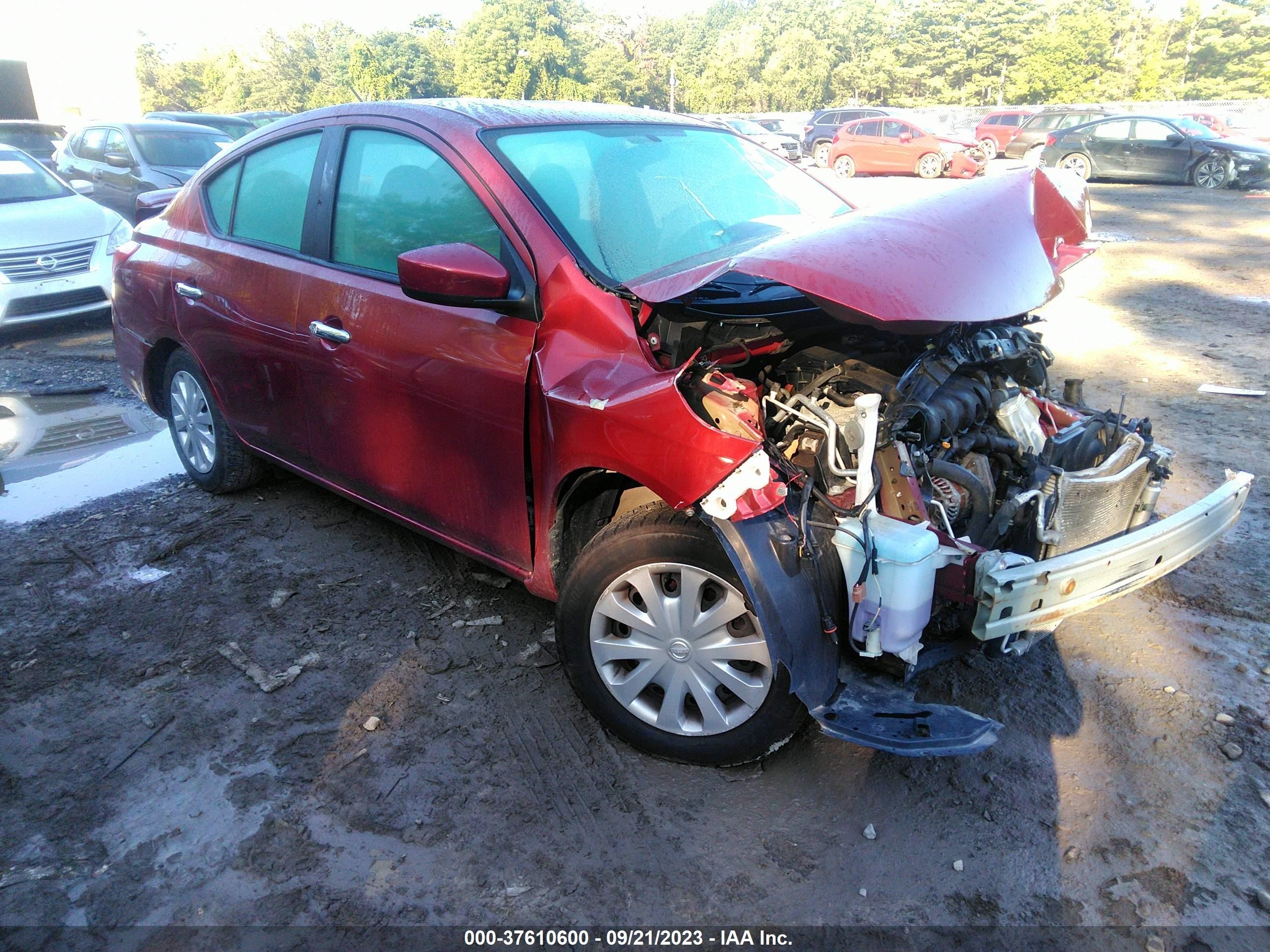 NISSAN VERSA 2019 3n1cn7ap1kl877432