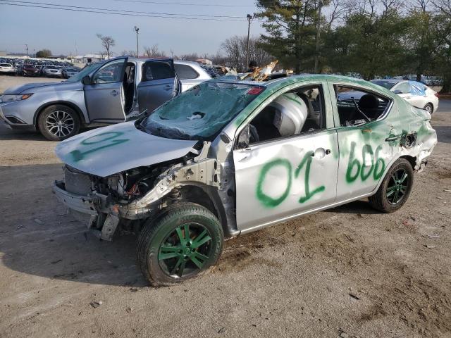 NISSAN VERSA 2019 3n1cn7ap1kl879455