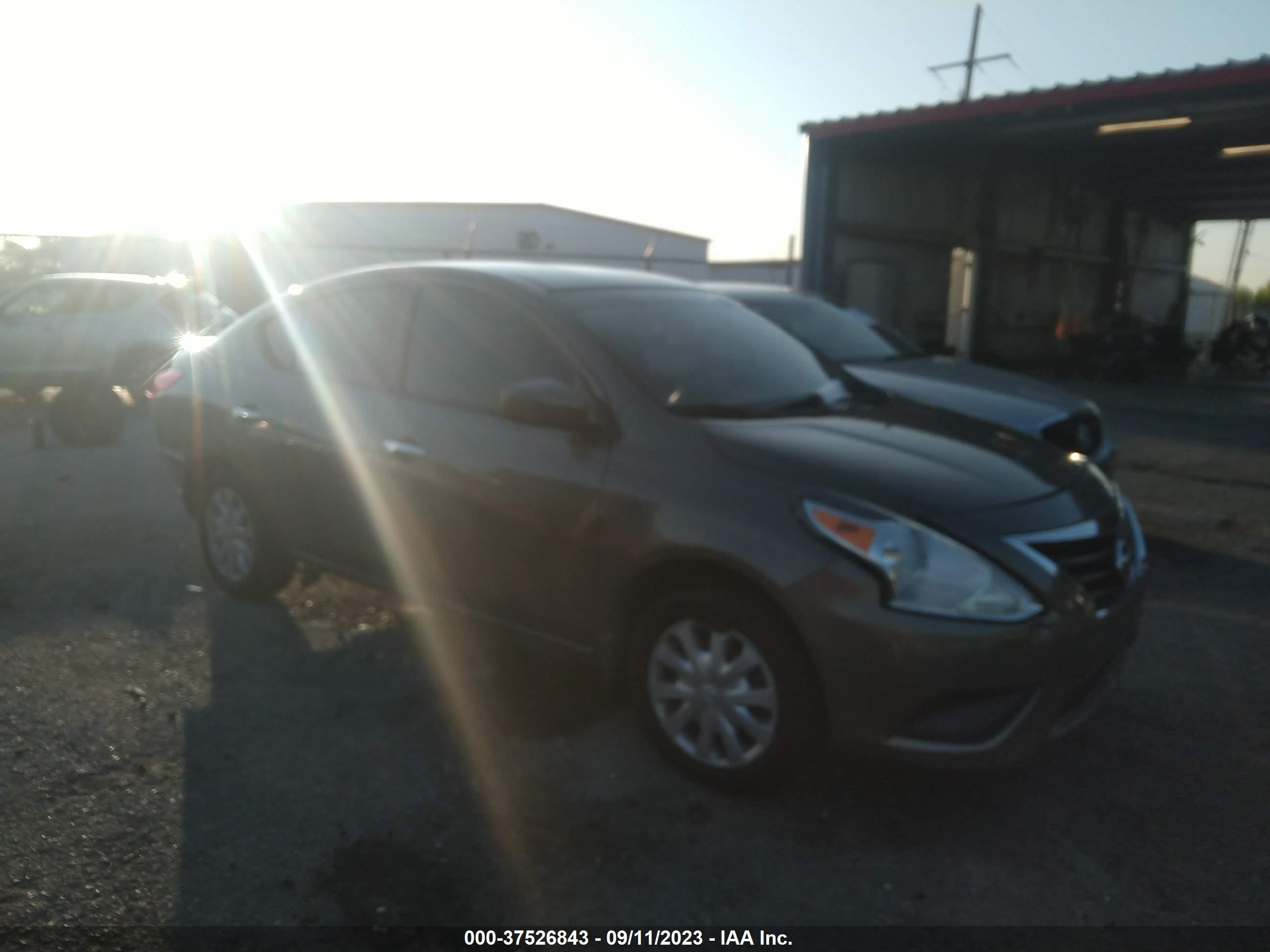 NISSAN VERSA 2015 3n1cn7ap2fl898408