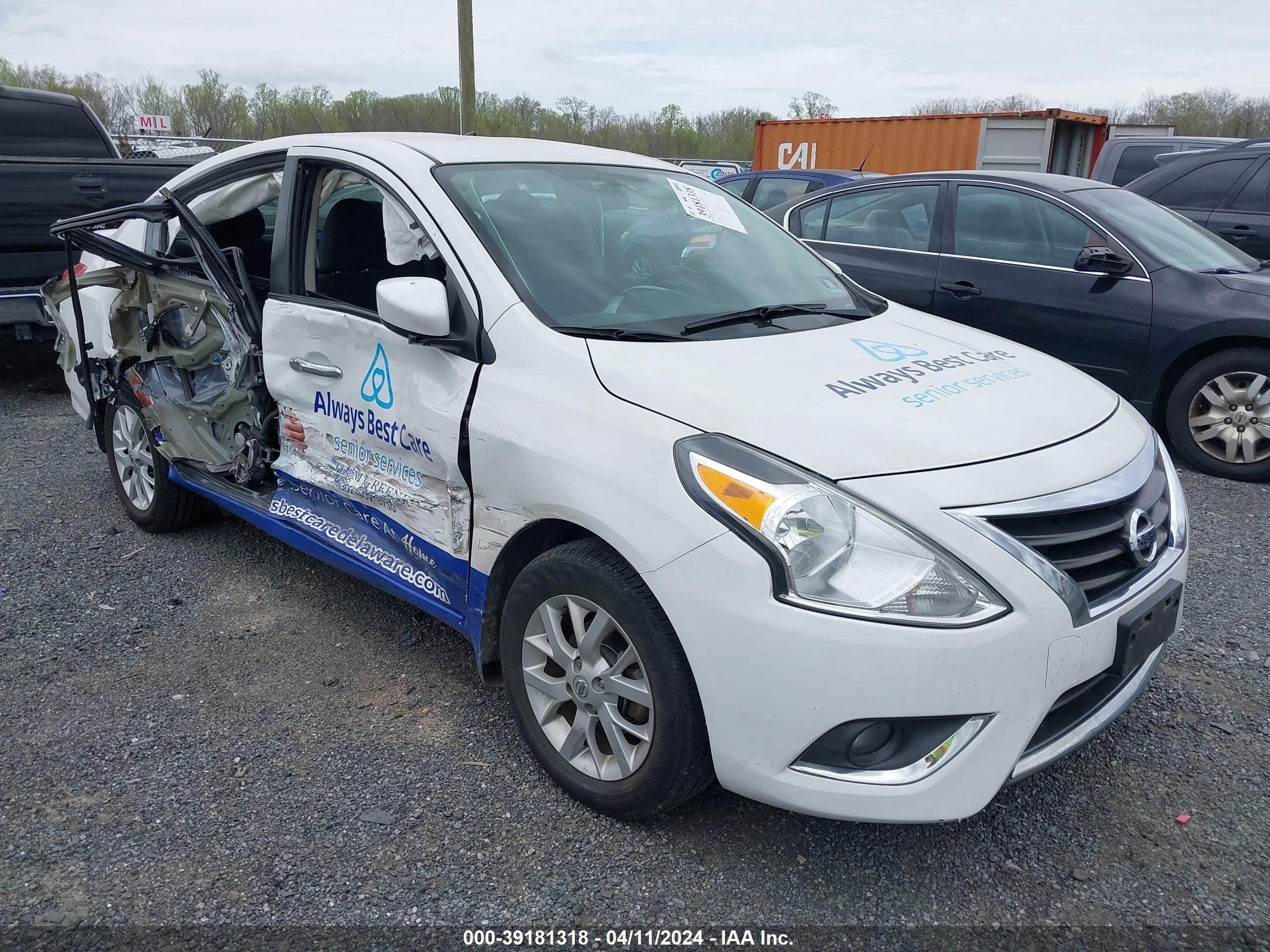 NISSAN VERSA 2017 3n1cn7ap2hl816003