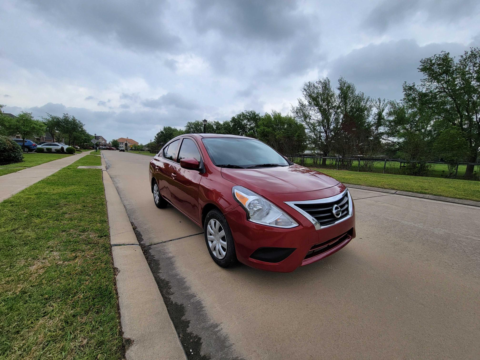 NISSAN VERSA S 2017 3n1cn7ap2hl843086