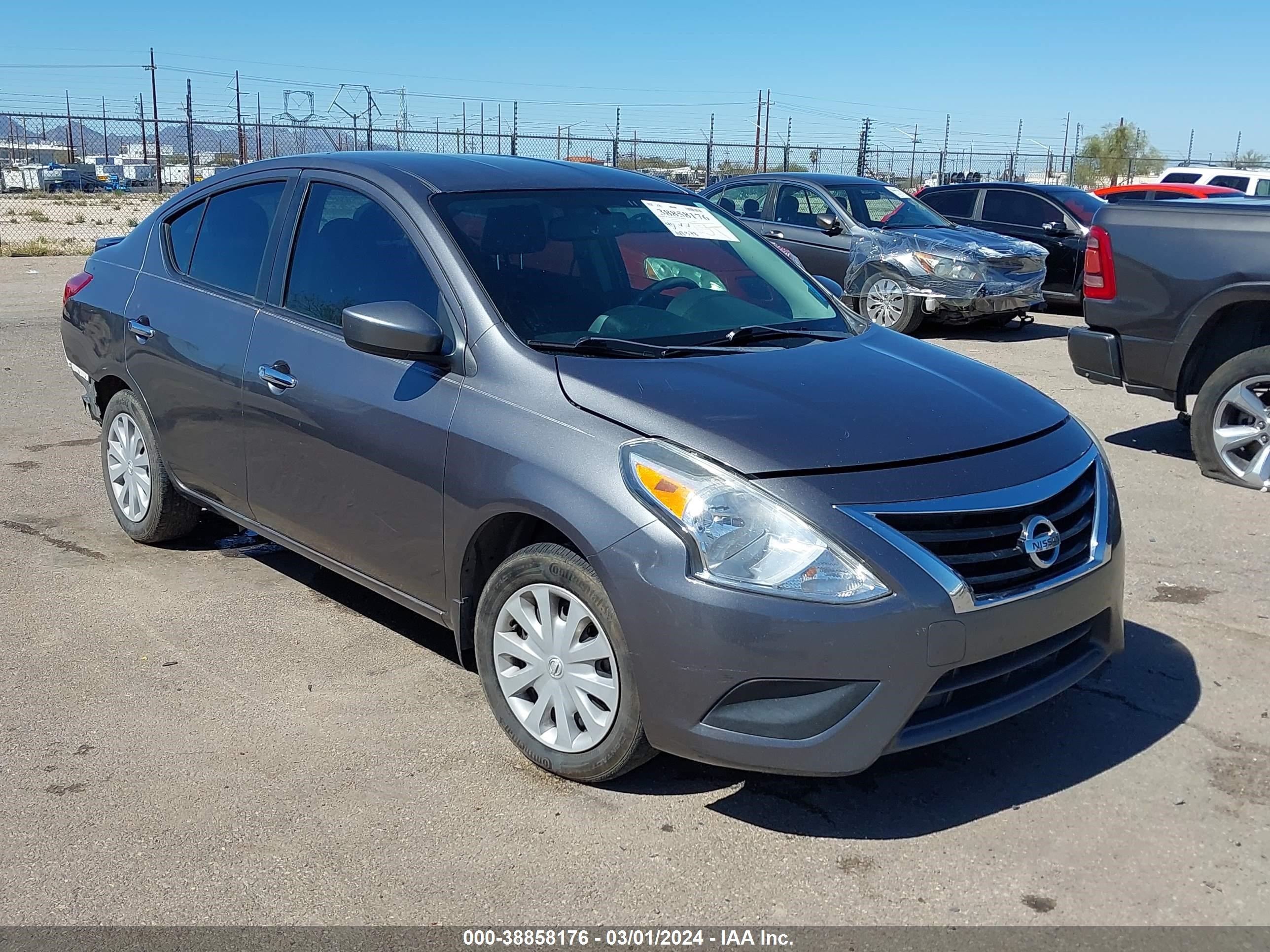 NISSAN VERSA 2017 3n1cn7ap2hl852094