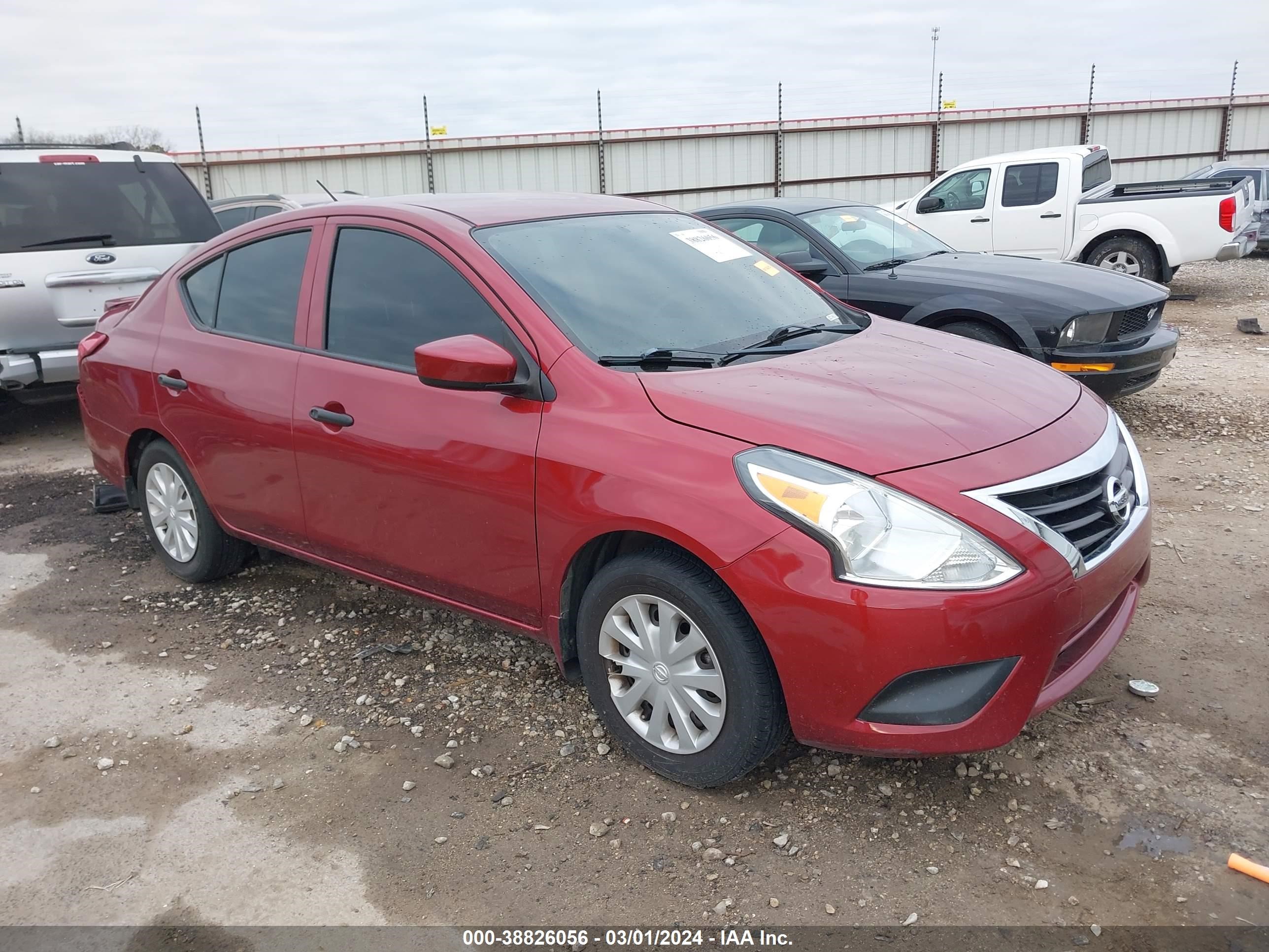 NISSAN VERSA 2018 3n1cn7ap2jl821465