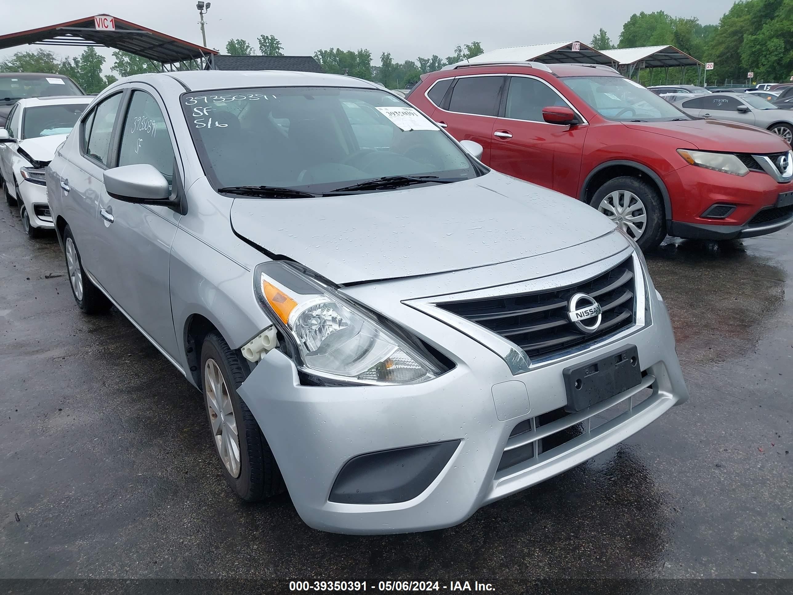 NISSAN VERSA 2018 3n1cn7ap2jl849377