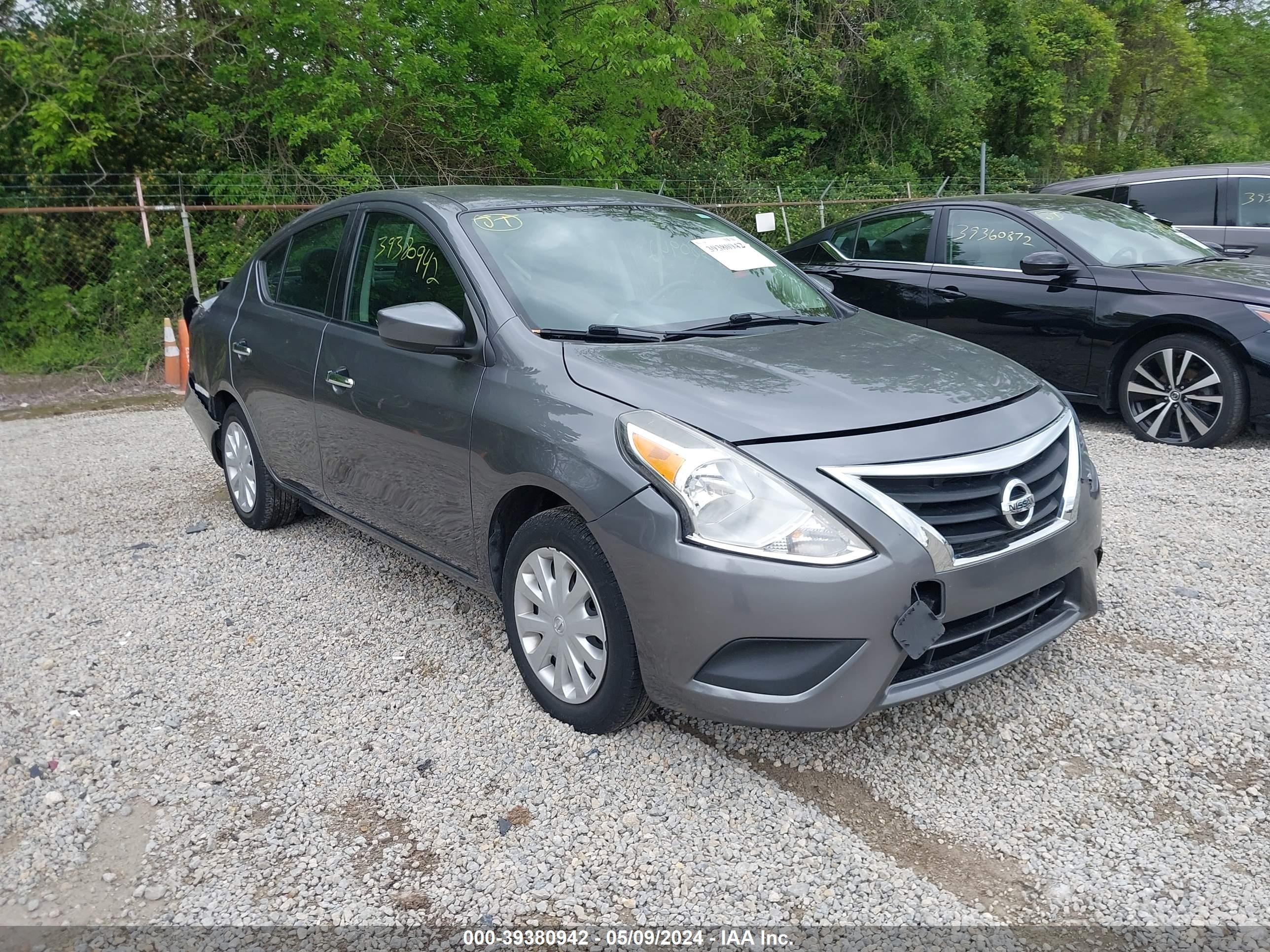 NISSAN VERSA 2019 3n1cn7ap2kl839420