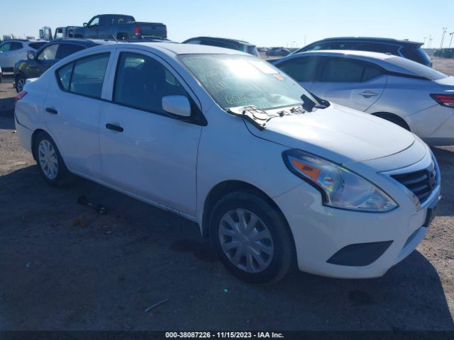 NISSAN VERSA 2019 3n1cn7ap2kl872336