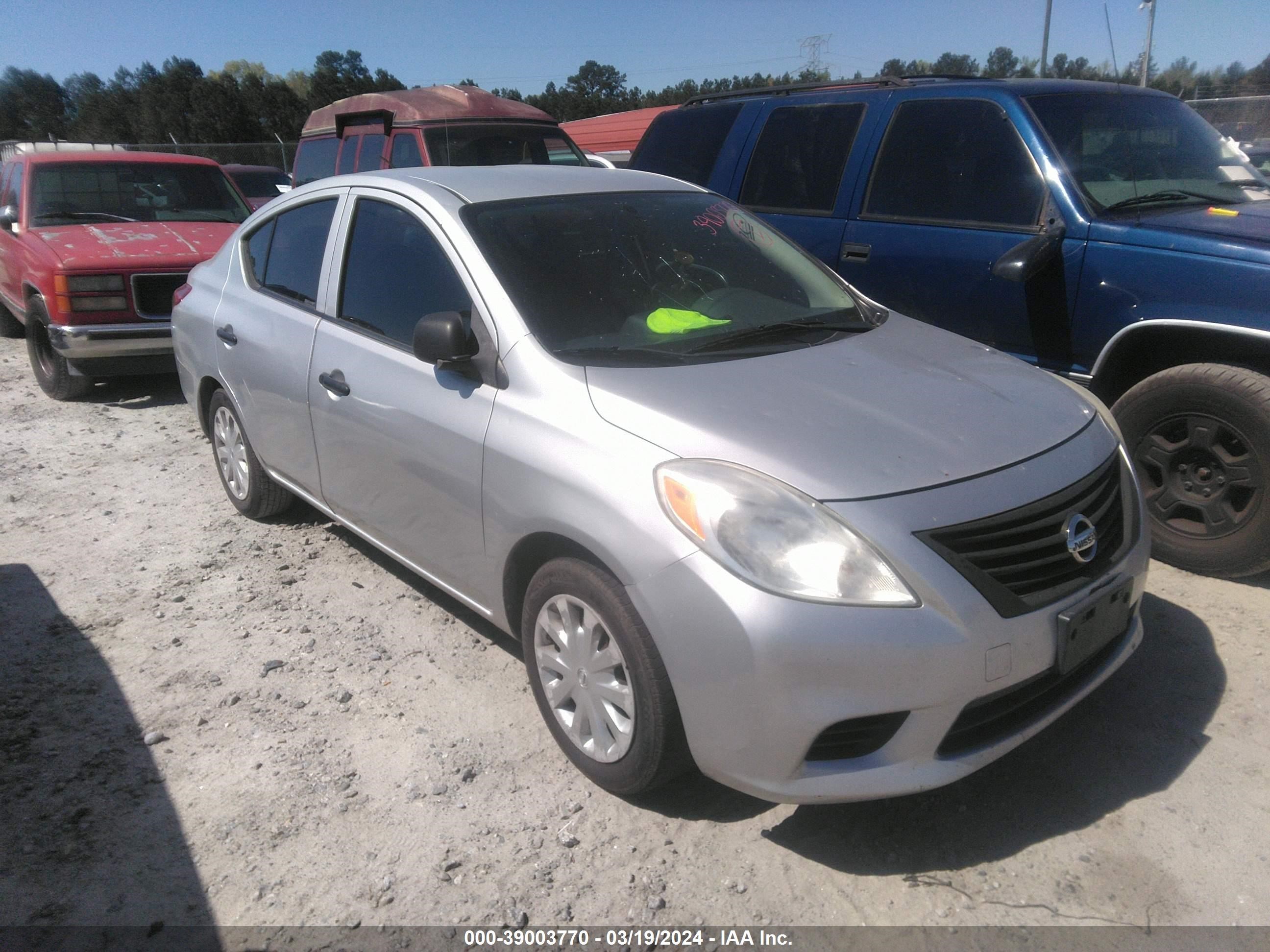 NISSAN VERSA 2013 3n1cn7ap3dl882957