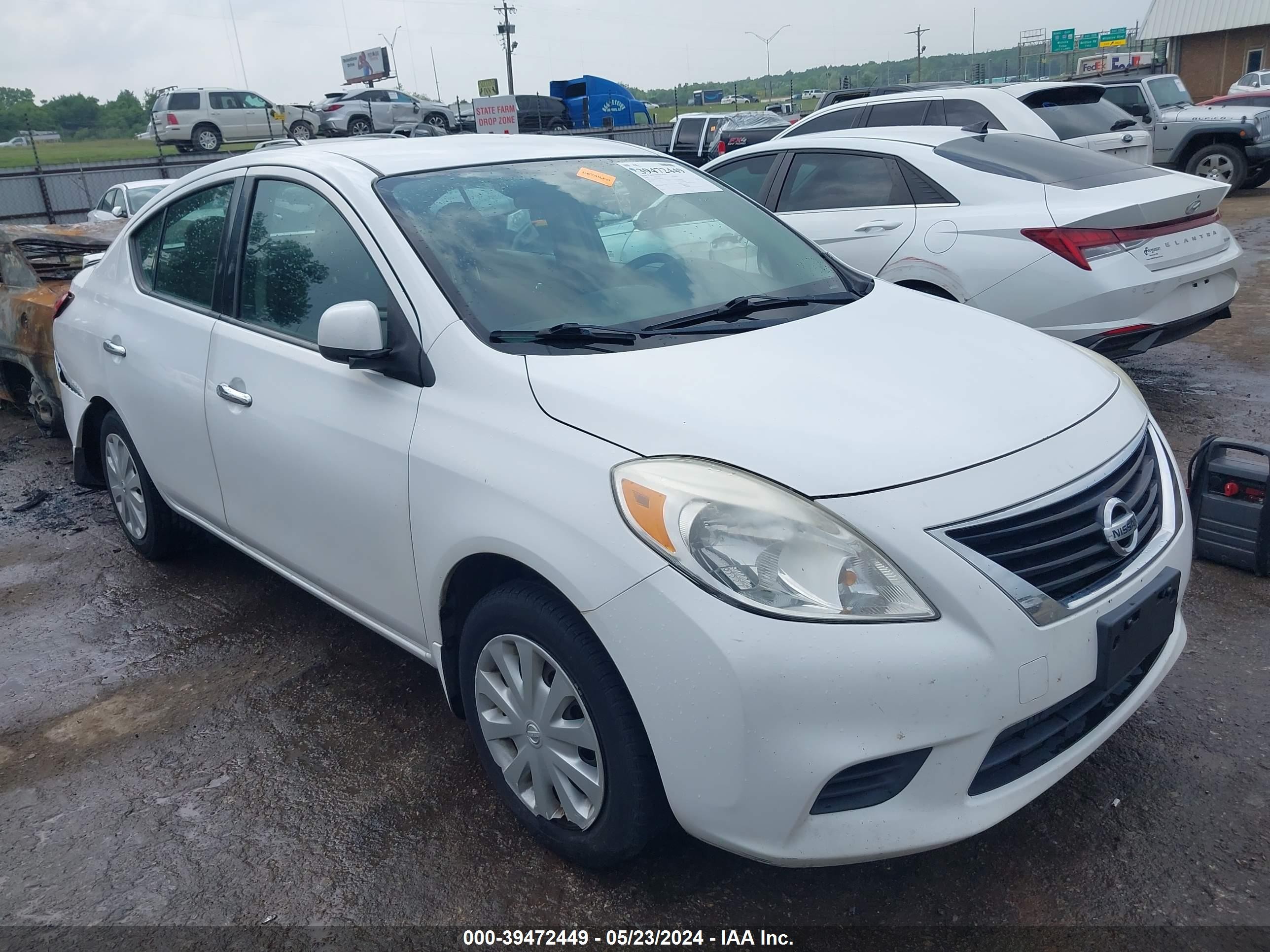 NISSAN VERSA 2014 3n1cn7ap3el861575