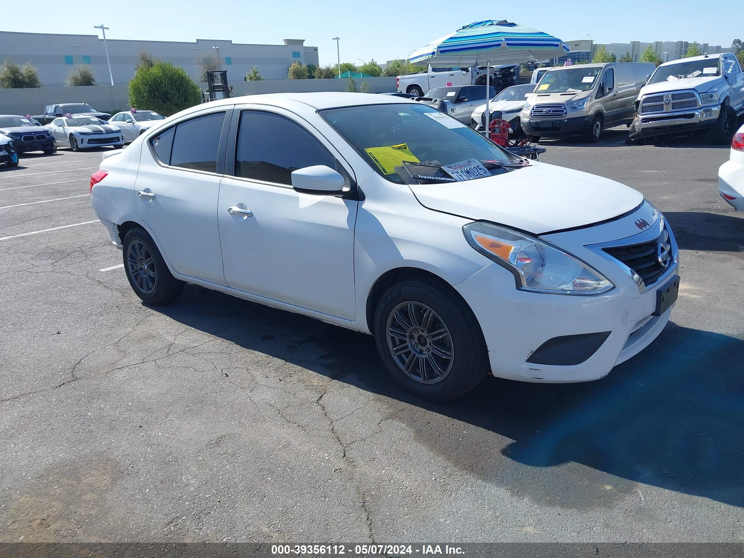 NISSAN VERSA 2015 3n1cn7ap3fl808733